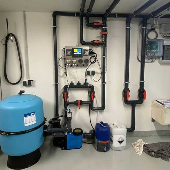 POOLTECHNIK